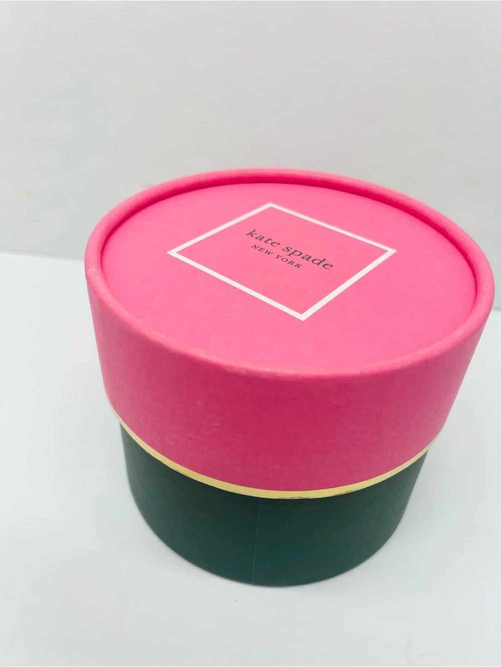kate spade Pink and Forest Green Round Gift Boxe New